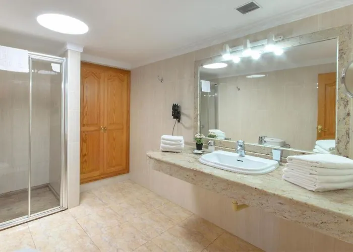 منزل ريفي Hotel-finca Rural Jose Manuel 28pax San Bartolomé