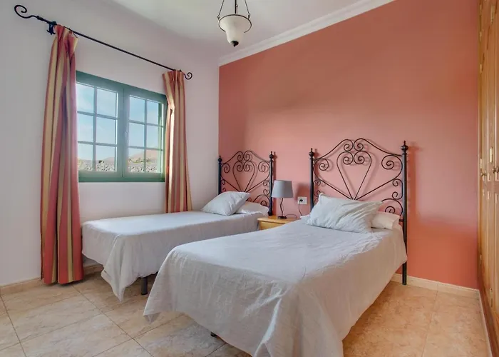 Hotel-finca Rural Jose Manuel 28pax