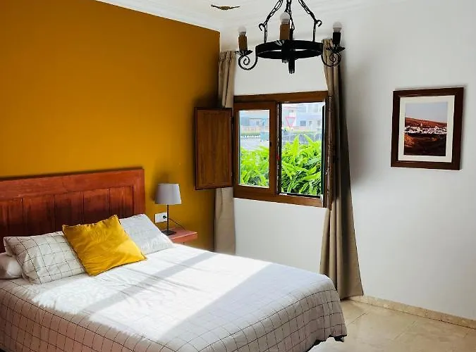 Hotel-finca Rural Jose Manuel 28pax * San Bartolomé