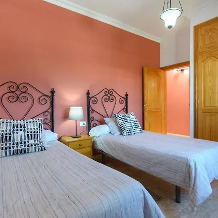 Hotel-finca Rural Jose Manuel 28pax * Сан-Бартоломе