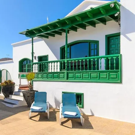 Casa de Campo Hotel-finca Rural Jose Manuel 28pax *