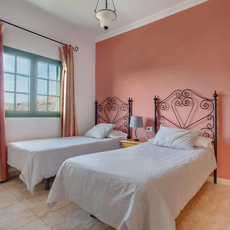 Hotel-finca Rural Jose Manuel 28pax