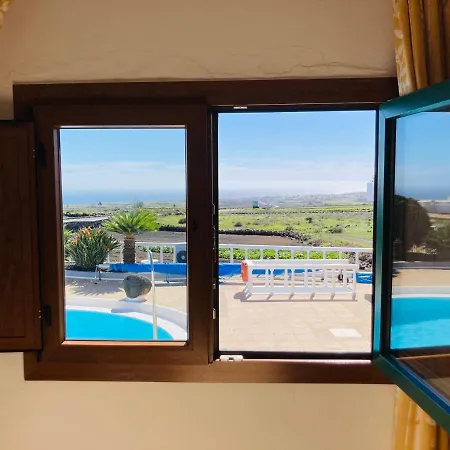 Hotel-finca Rural Jose Manuel 28pax Летний дом Сан-Бартоломе